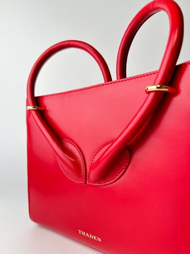 Thaden_The_Love_Curve_Product_1_web